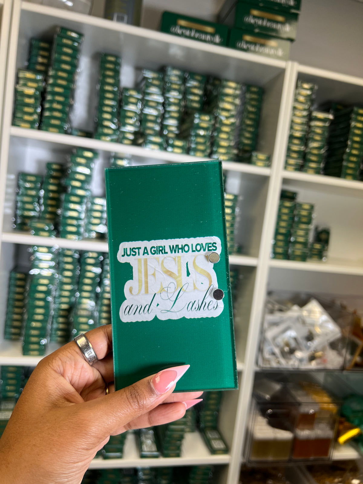 Just a girl Lash Tile